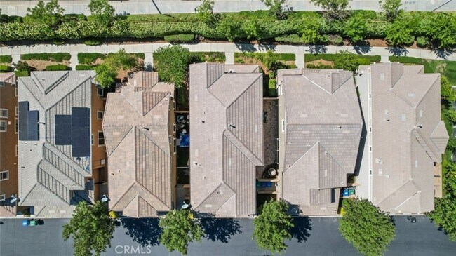 Building Photo - 2658 Greenwood Ct