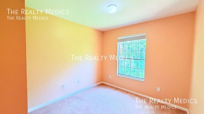Building Photo - 6265 Contessa Dr