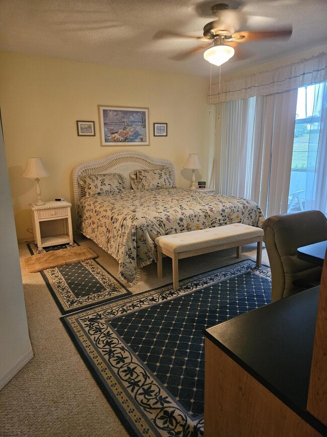 Building Photo - 404 Mainsail Cir