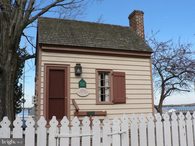 Building Photo - 101 Tilghman St