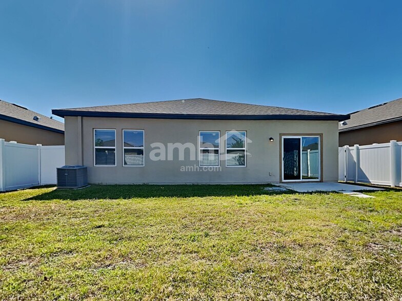 Building Photo - 11512 Victory Bay Ln