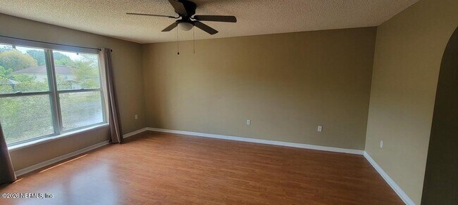 Building Photo - 2017 Millington Ln