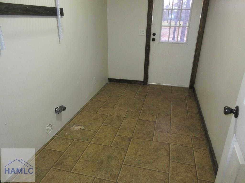 Building Photo - 118 Gopher Ridge Rd