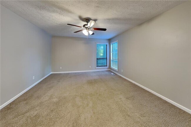 Building Photo - 95 Pine Ferry Dr NW