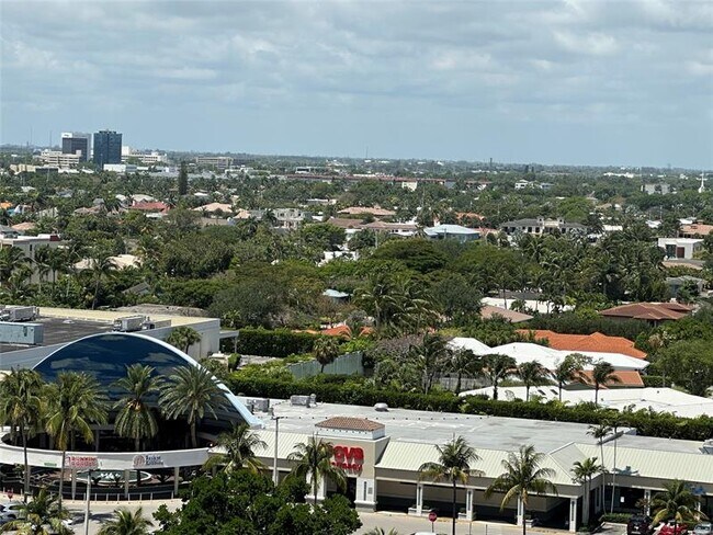 Building Photo - 5000 N Ocean Blvd