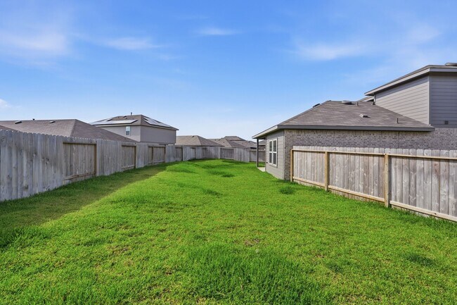 Building Photo - 23818 Desert Brush Ct
