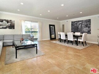 Building Photo - 5354 Lindley Ave