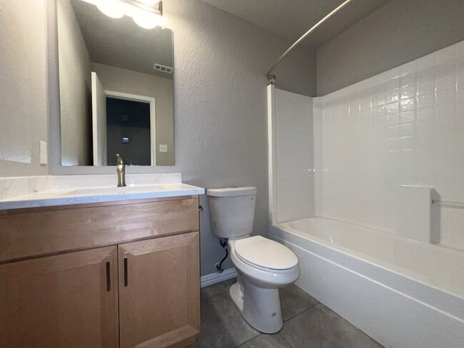 Building Photo - 5728 Shady Springs Trail