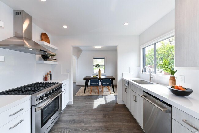 Building Photo - 1509 Banks Ave