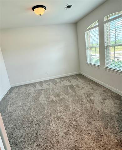Building Photo - 204 Flower Ridge Dr