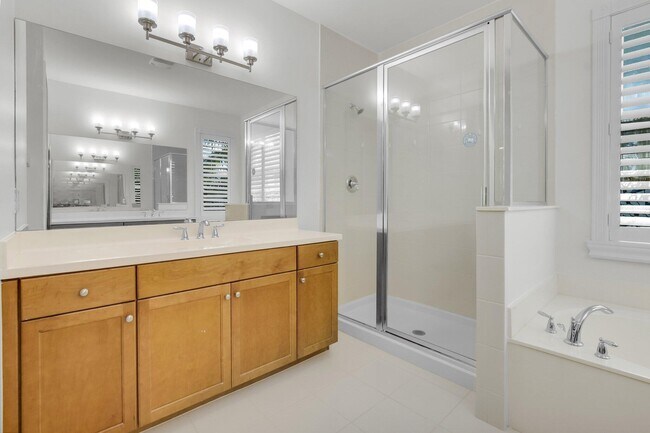 Building Photo - 15205 Seaglass Terrace Ln