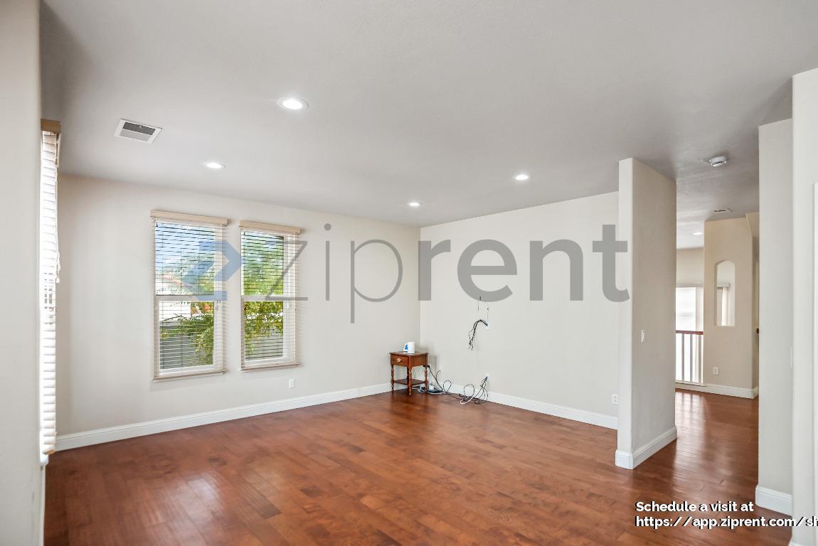 Building Photo - 2677 Corde Terra Cir