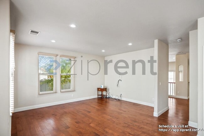 Building Photo - 2677 Corde Terra Cir