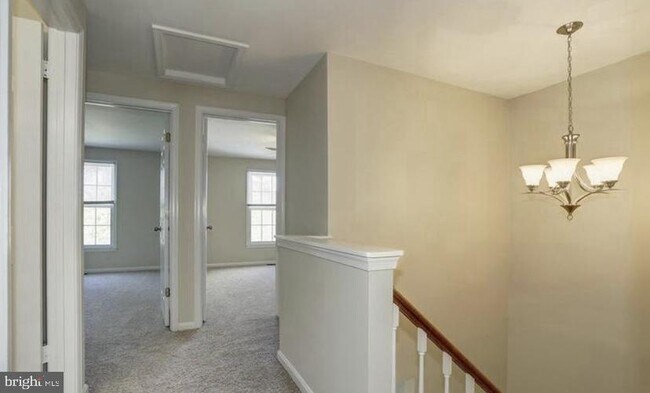 Building Photo - 613 Concerto Ln