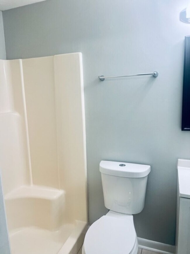 Building Photo - 3 BR/2BA | Newly Renovated Single Family Home | 1-Car Covered Parking | Front yard!