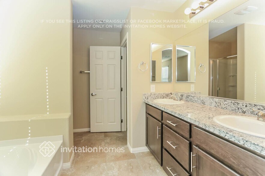 Building Photo - 9029 Sea Grass Bay ct