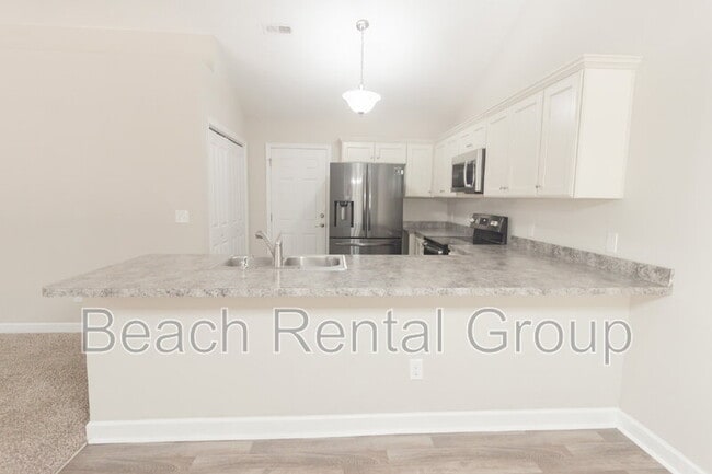 Building Photo - 3793 Mayfield Dr