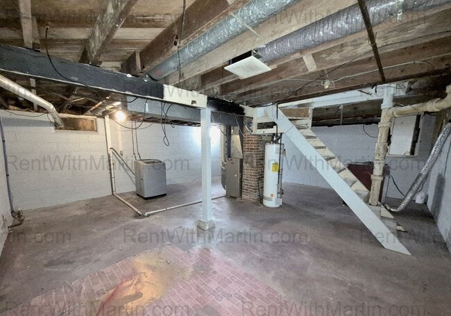Building Photo - 1137 Columbia St