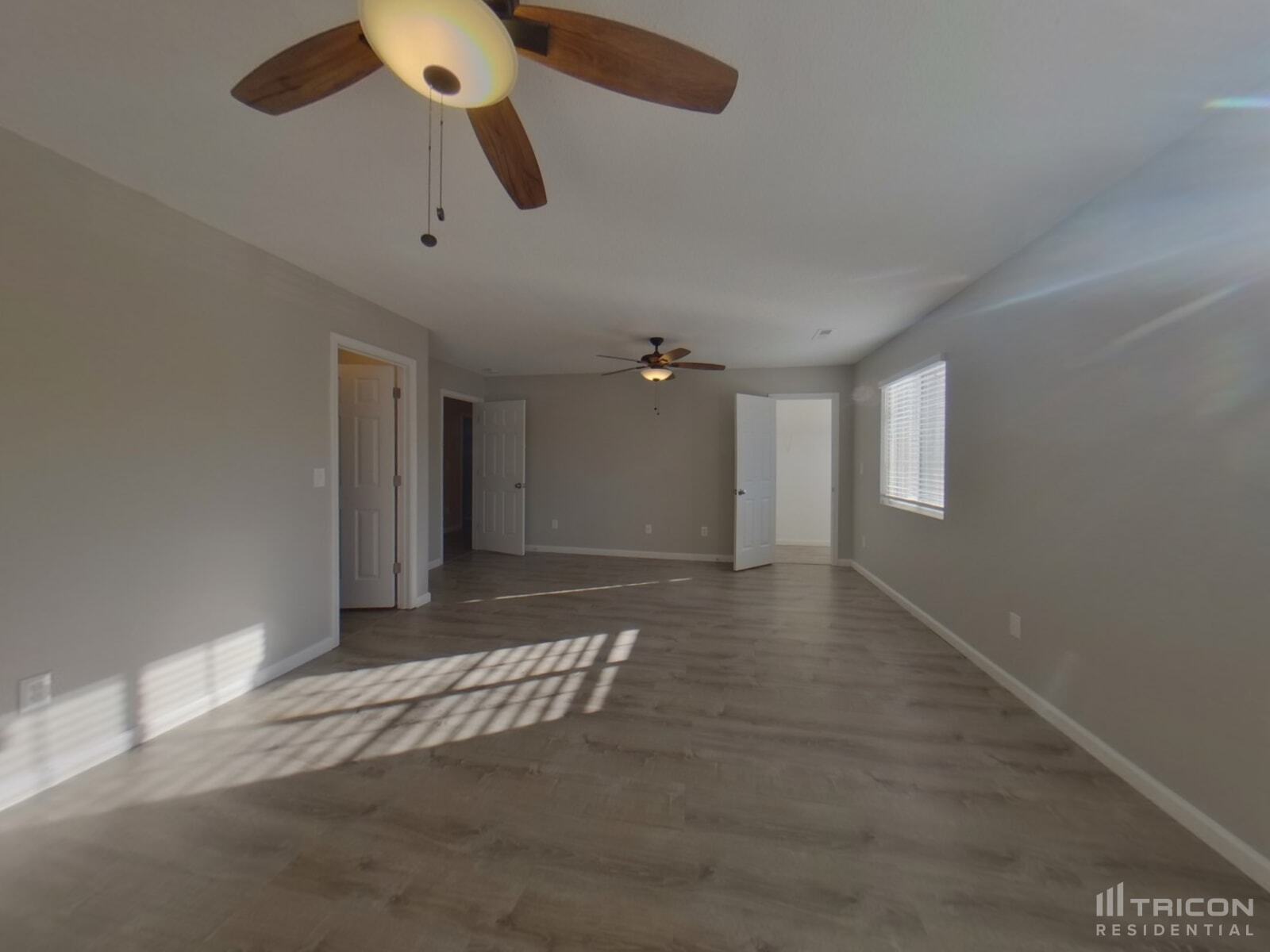 Building Photo - 3733 Eskdale Dr