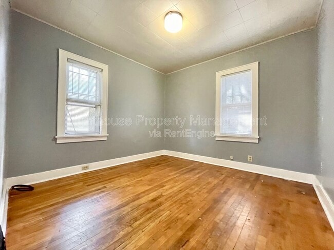 Building Photo - 1183 Emerson Ave