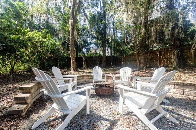 Building Photo - 318 SW 27th St