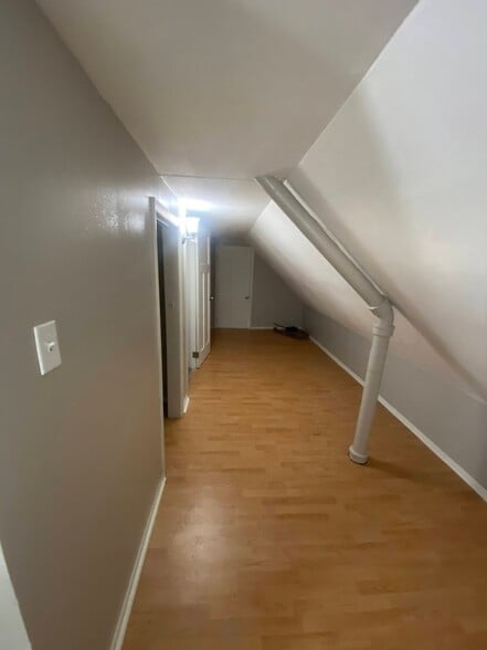 Building Photo - 4824 N 25th St