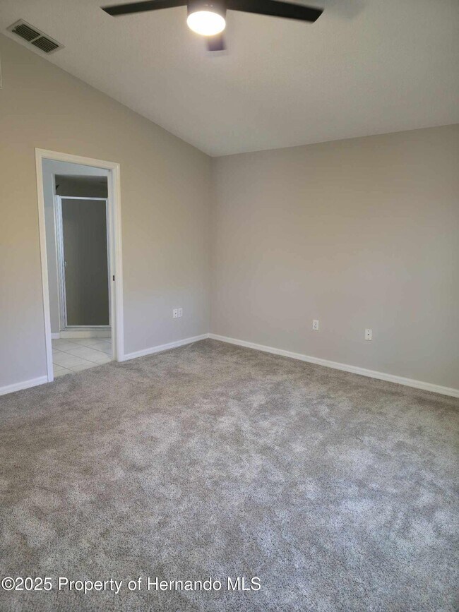 Building Photo - 11118 Heathrow Ave