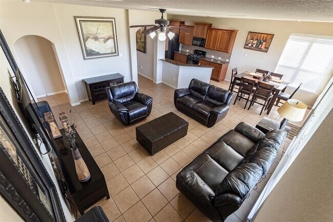 Building Photo - 18311 Red Oak Manor Ln