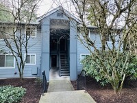 Building Photo - 2Bd/2Ba Kirkland Condo