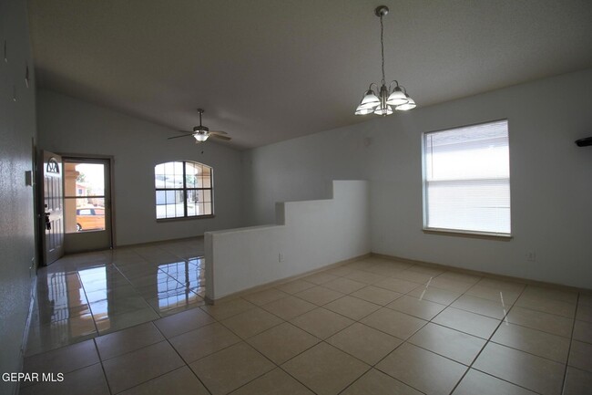Building Photo - 14009 Robert Ituarte Dr