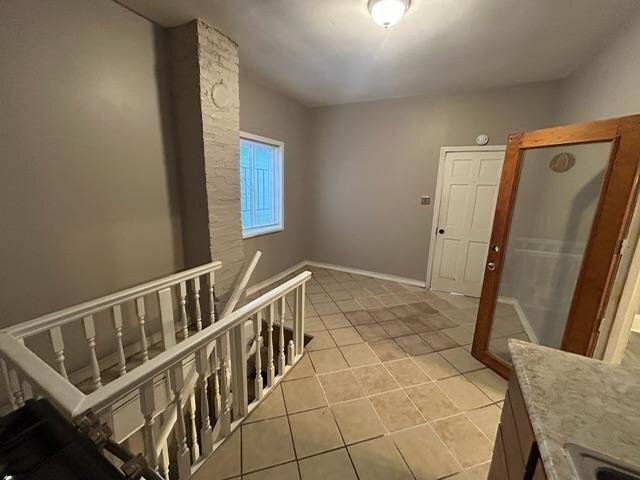 Building Photo - 1005 Walnut St