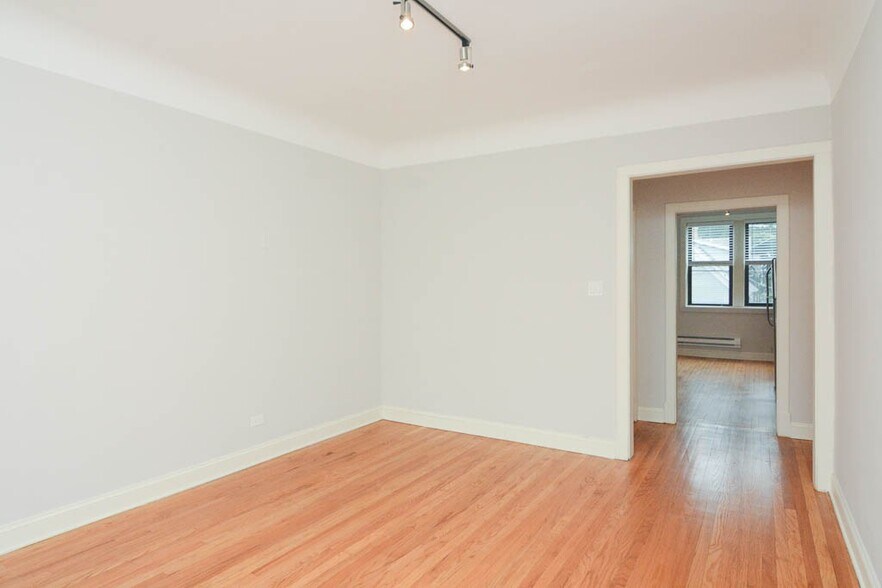 Building Photo - 2324 N Rockwell St