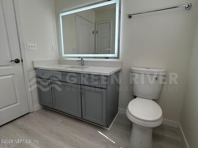 Building Photo - 3176 Tower Oaks Dr