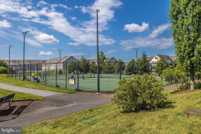 Building Photo - 3635 Stone Barn Dr