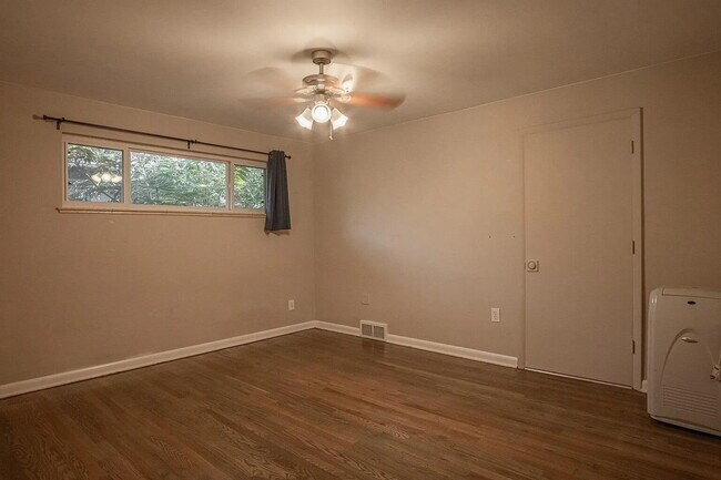 Building Photo - Charming duplex in Platt Park for rent