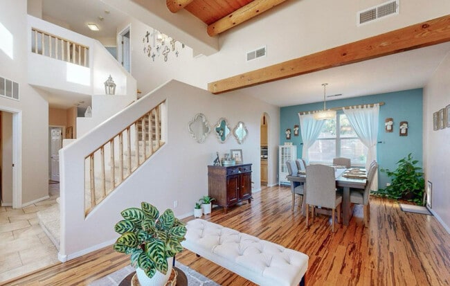 Building Photo - 4315 Rancho Redondo NW