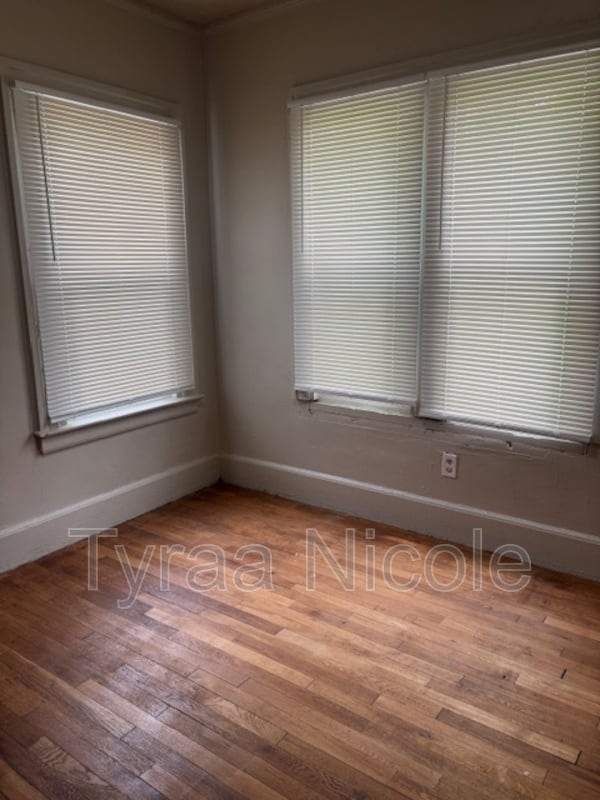 Building Photo - 1200 Lenox St