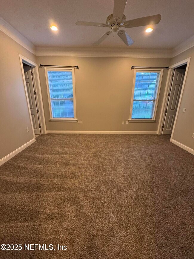 Building Photo - 2580 Heather Oaks Ct