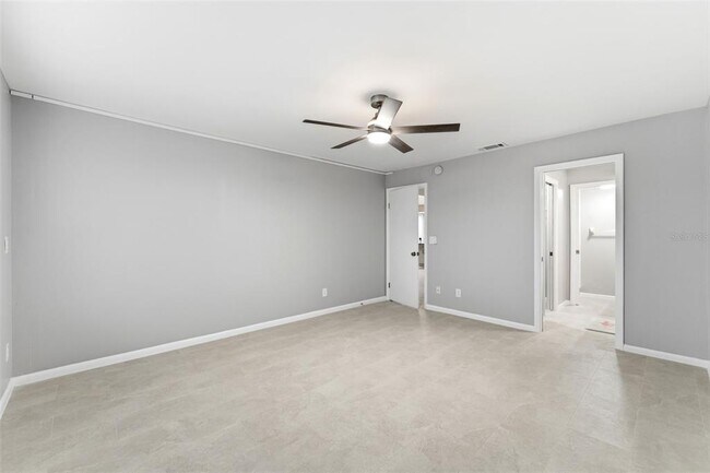 Building Photo - 845 Ladyfish Ave