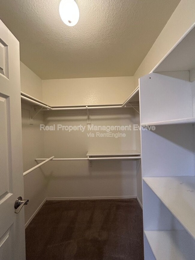 Building Photo - 16036 N 11th Ave