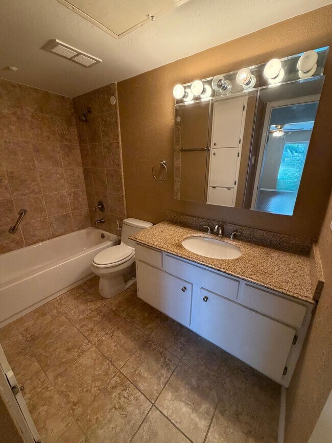 Building Photo - 2250 Bering Dr