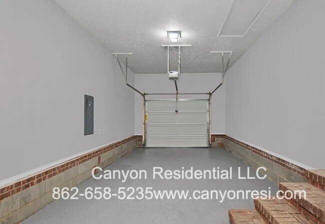 Building Photo - 217 Overton Rd