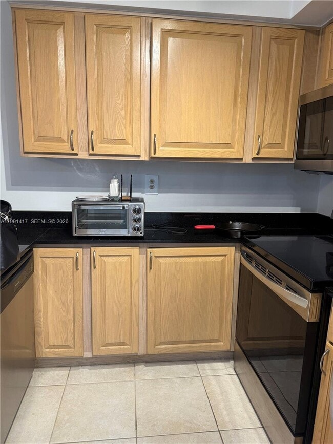 Building Photo - 1280 S Alhambra Cir