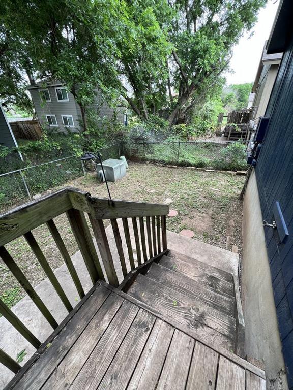 Building Photo - 6801 Stonleigh Pl