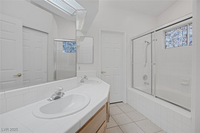 Building Photo - 4517 Inez Dr