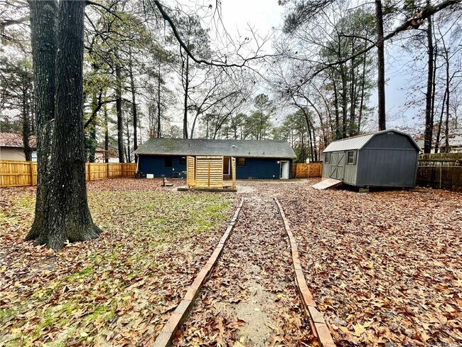 Building Photo - 1603 Hickoryridge Ct