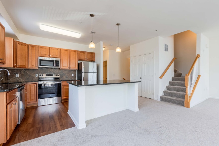 Townhome Living - Riverside