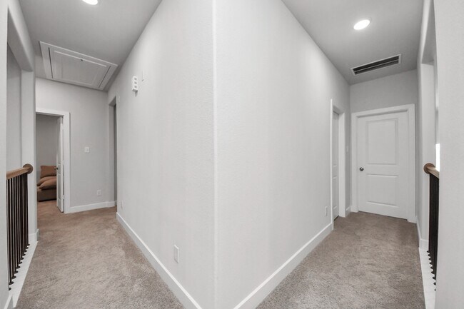 Building Photo - 603 Beachman Shore Ln