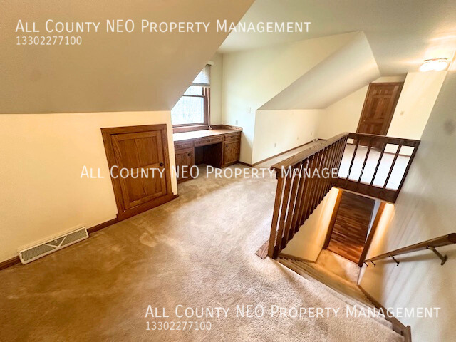 Building Photo - 3-bedroom available in Poland, OH!
