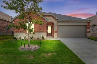 Building Photo - 8500 Gray Squirrel Ln.